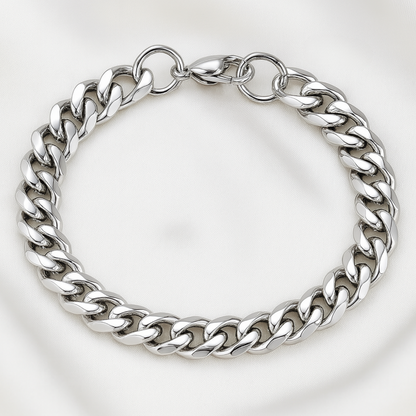 no-repeat center / cover url('https://cdn.shopify.com/s/files/1/0954/3257/3234/files/AnmutArmsmyckesilver_d8502edc-b96a-4679-ac09-2949bb8a2fb3.png?v=1759931312')